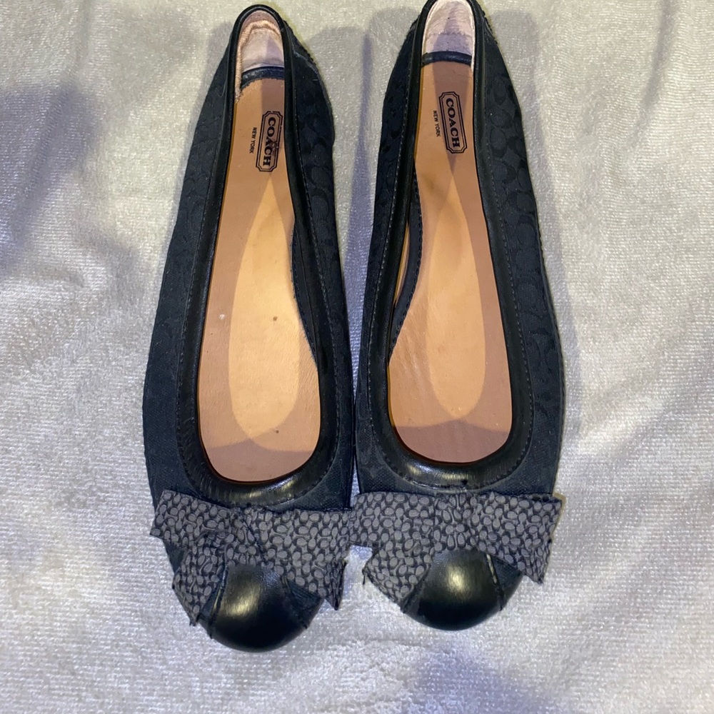 Coach Women’s flats size 11